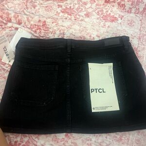 TCL Women's Classic Black Mini Skirt